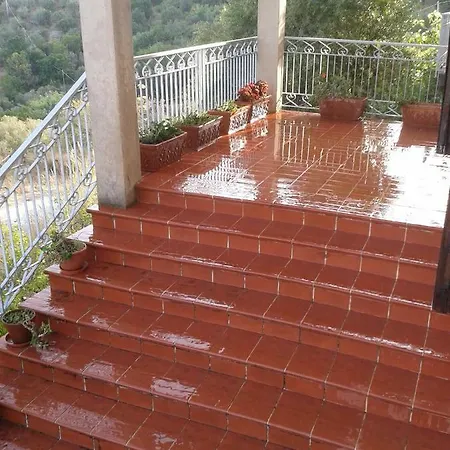Casa Carlotta *